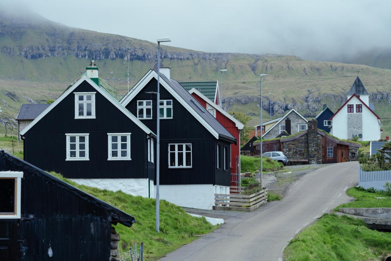 Authentic Faroese House / Unique Location / Nature Hellurnar Экстерьер фото